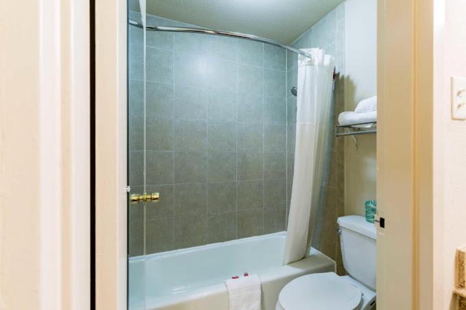 Eco-Inn Suites Бейтаун Екстер'єр фото