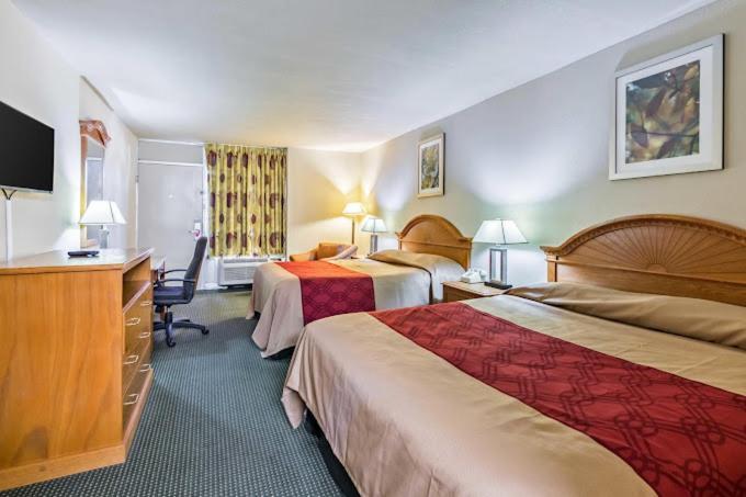 Eco-Inn Suites Бейтаун Екстер'єр фото